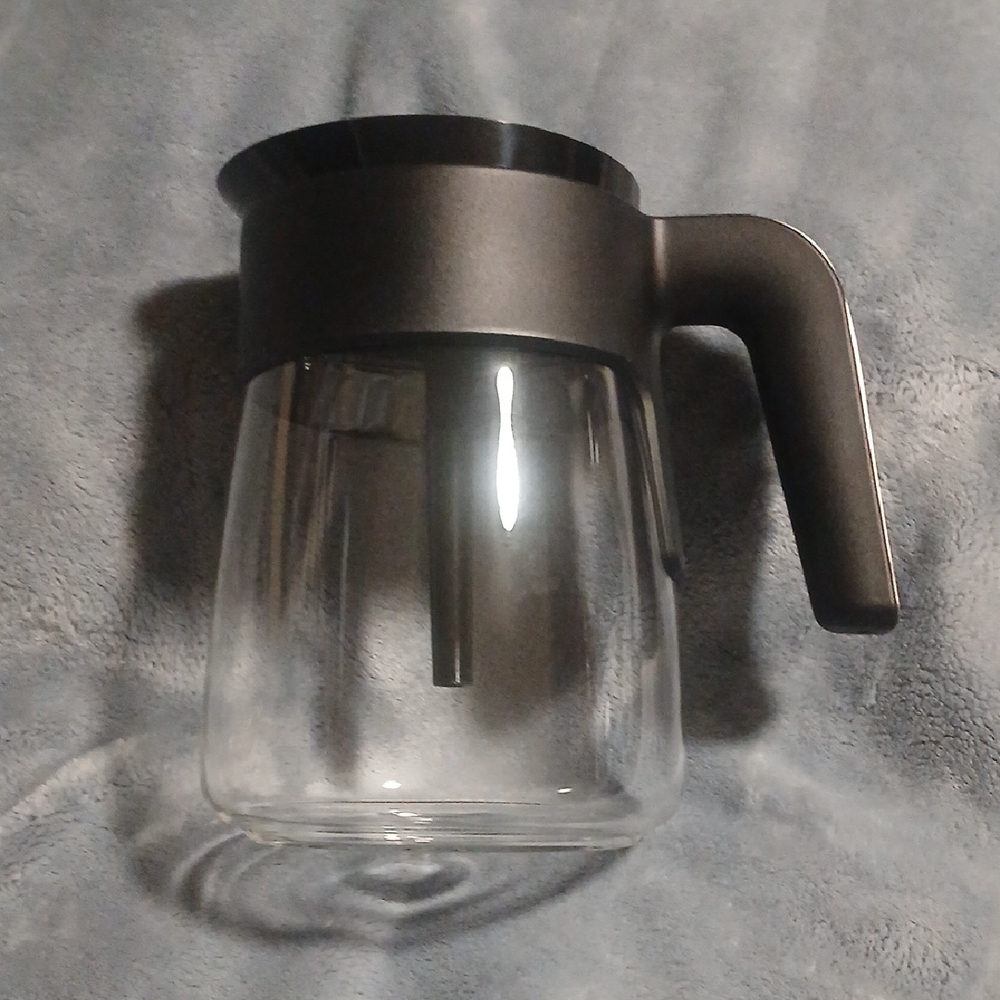 Ninja Glass Coffee Carafe with Black Lid and Handle